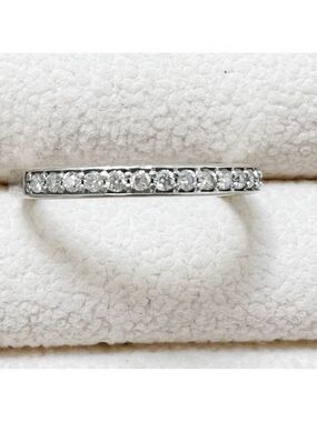 10 Karat White Gold and Diamond Ring Size 5 1/4